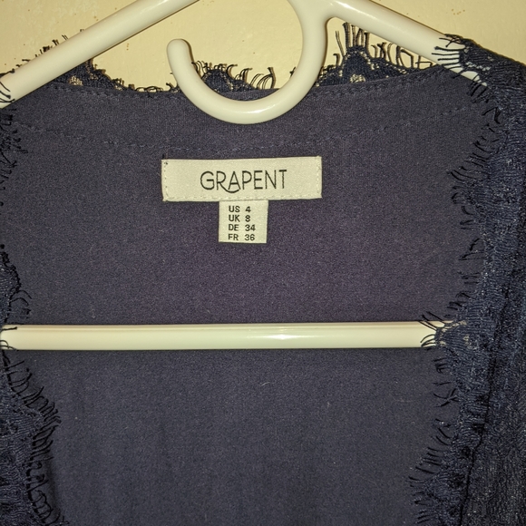 GRAPENT LACE WRAP DRESS - Picture 2 of 6